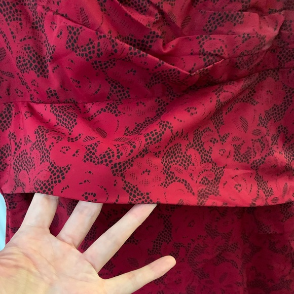 WHBM Instantly Slimming Dress - Picture 3 of 4